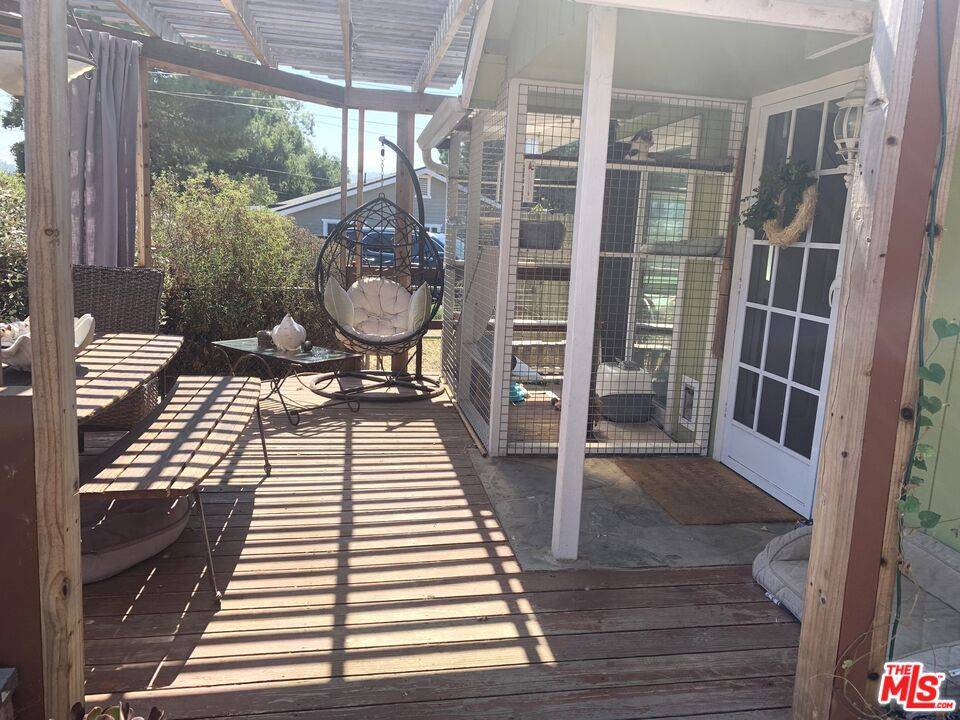 Oak View, CA 93022,125 Prospect St