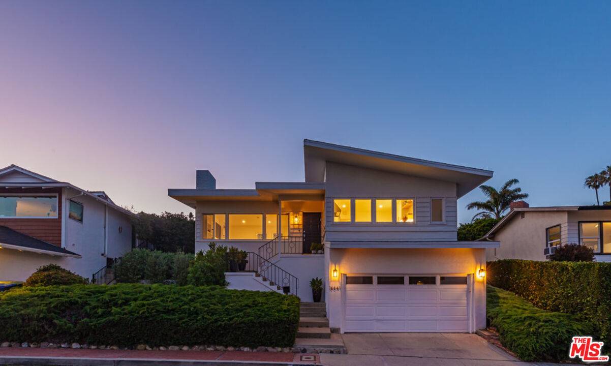 Pacific Palisades, CA 90272,16641 Linda Ter