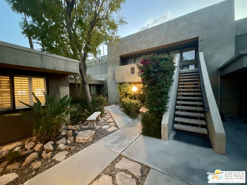 Palm Springs, CA 92262,477 Bradshaw Ln #12