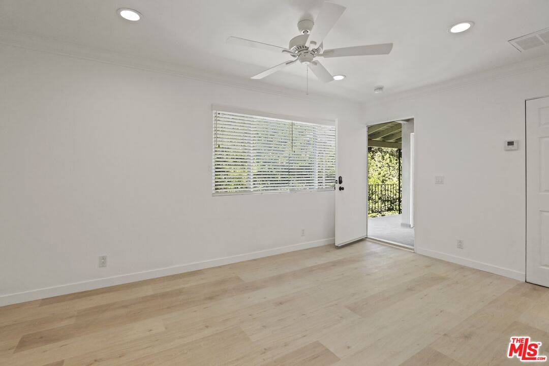 Burbank, CA 91505,3018 W Riverside Drive