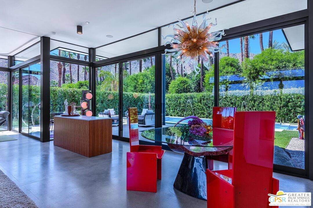 Rancho Mirage, CA 92270,71561 Gardess Rd