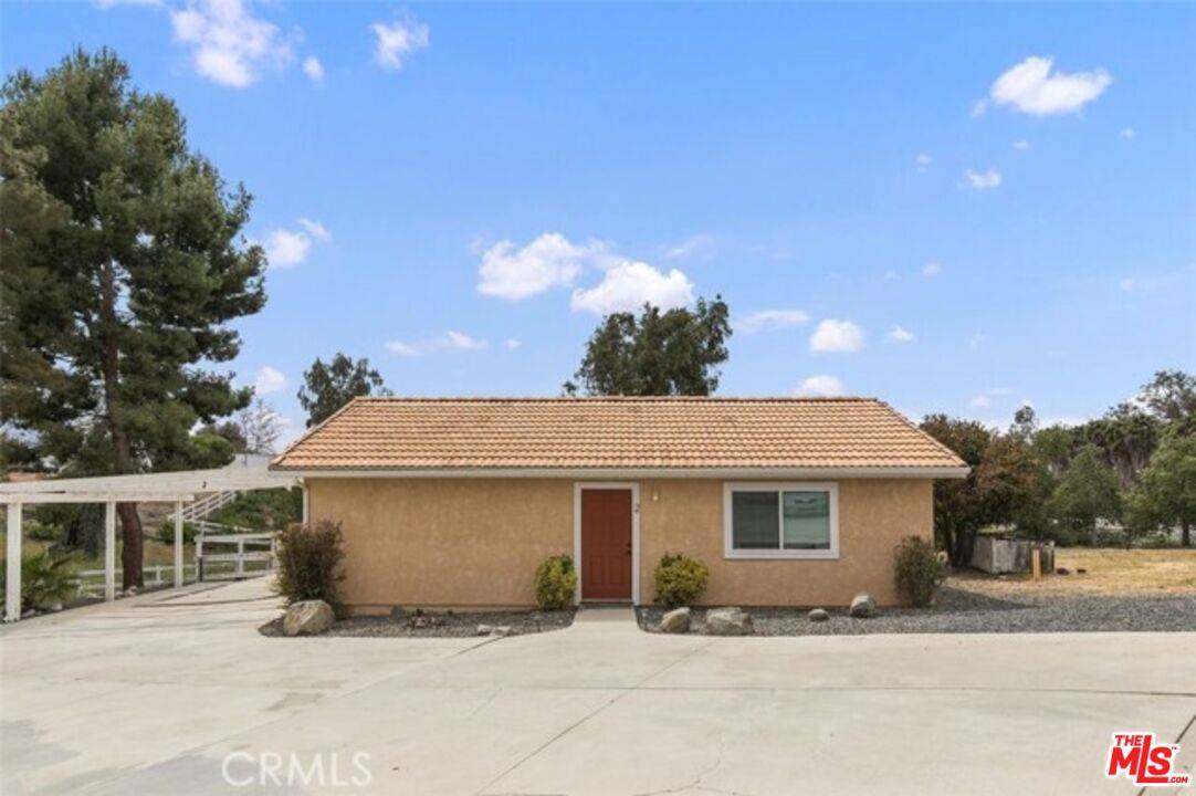 Temecula, CA 92592,37200 Glenoaks Rd #2