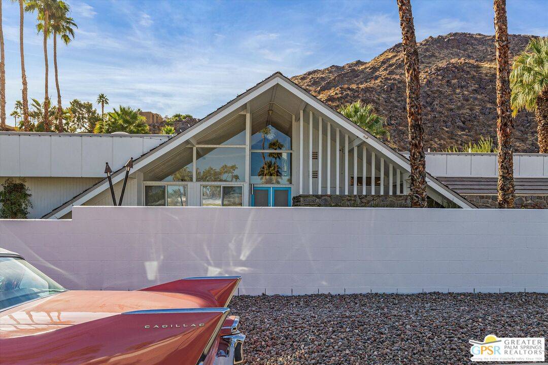 Palm Springs, CA 92262,605 W Crescent Dr