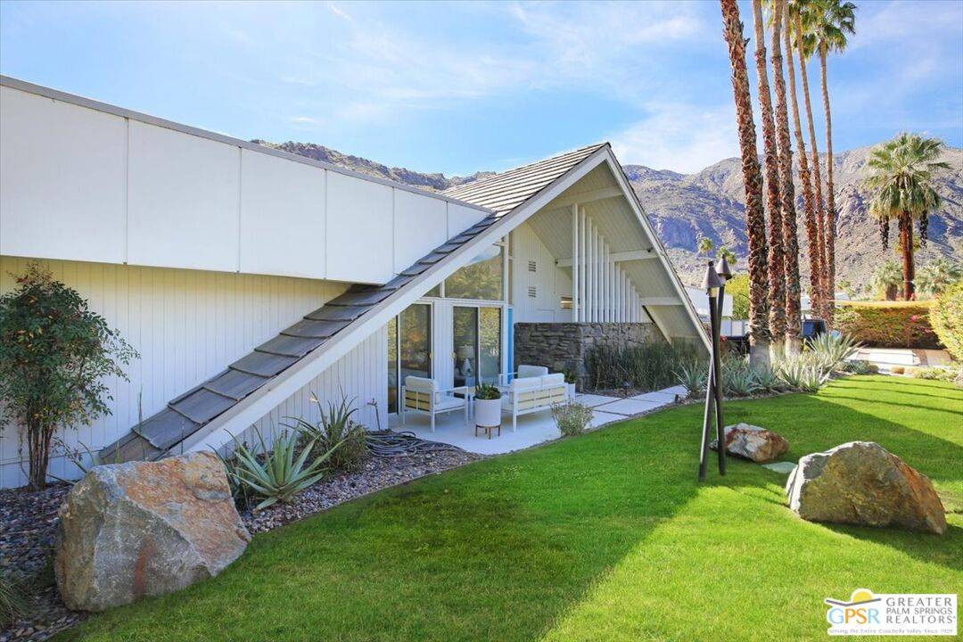 Palm Springs, CA 92262,605 W Crescent Dr