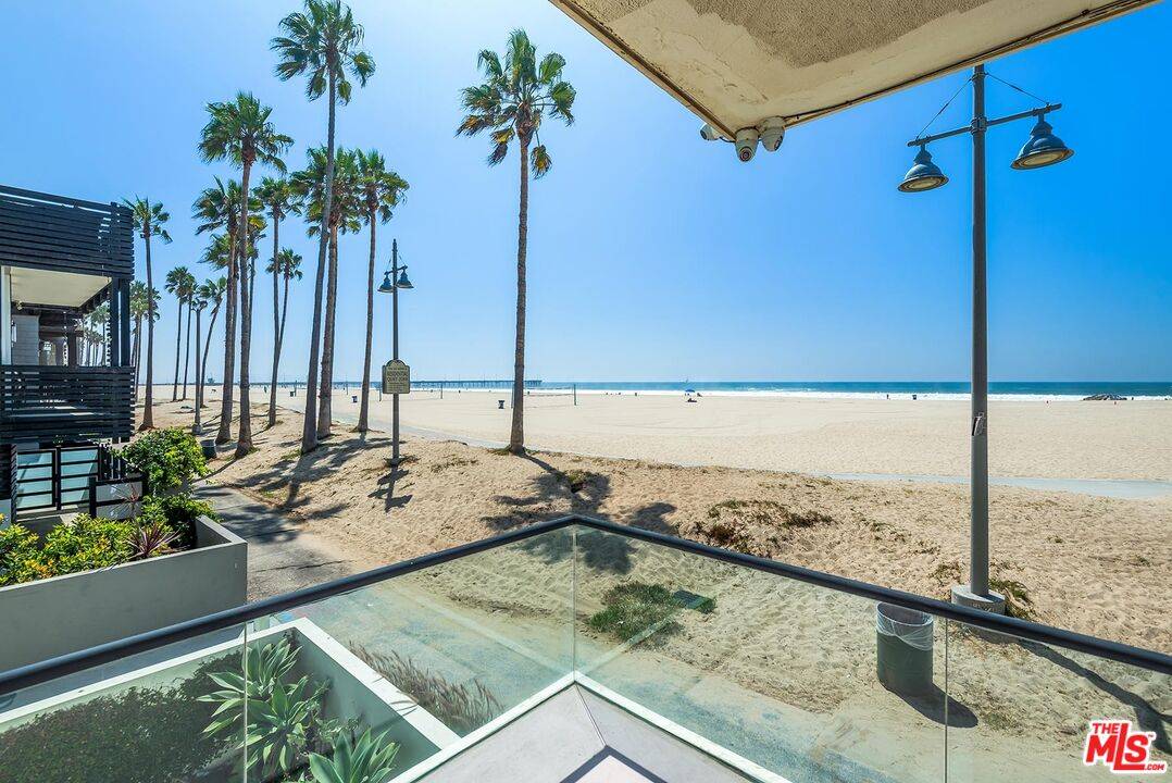 Venice, CA 90291,2319 Ocean Front Walk #1