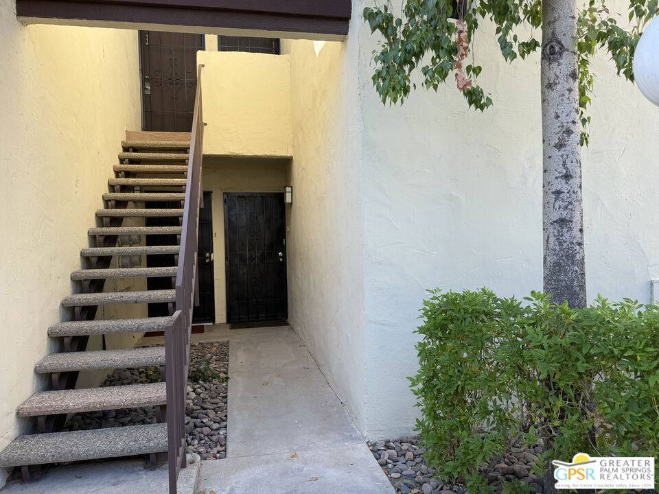 Palm Springs, CA 92264,1655 E Palm Canyon Dr #115