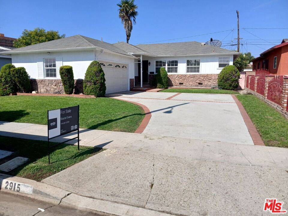 Gardena, CA 90249,2915 W 129th Pl