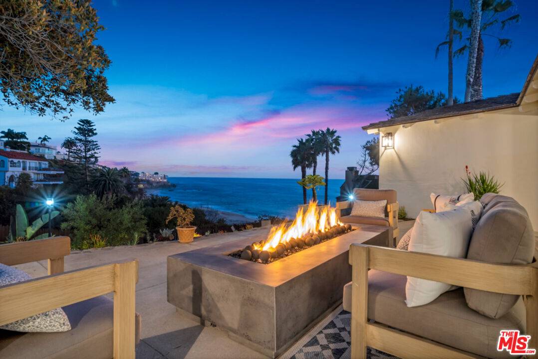 Laguna Beach, CA 92651,10 Camel Point Dr