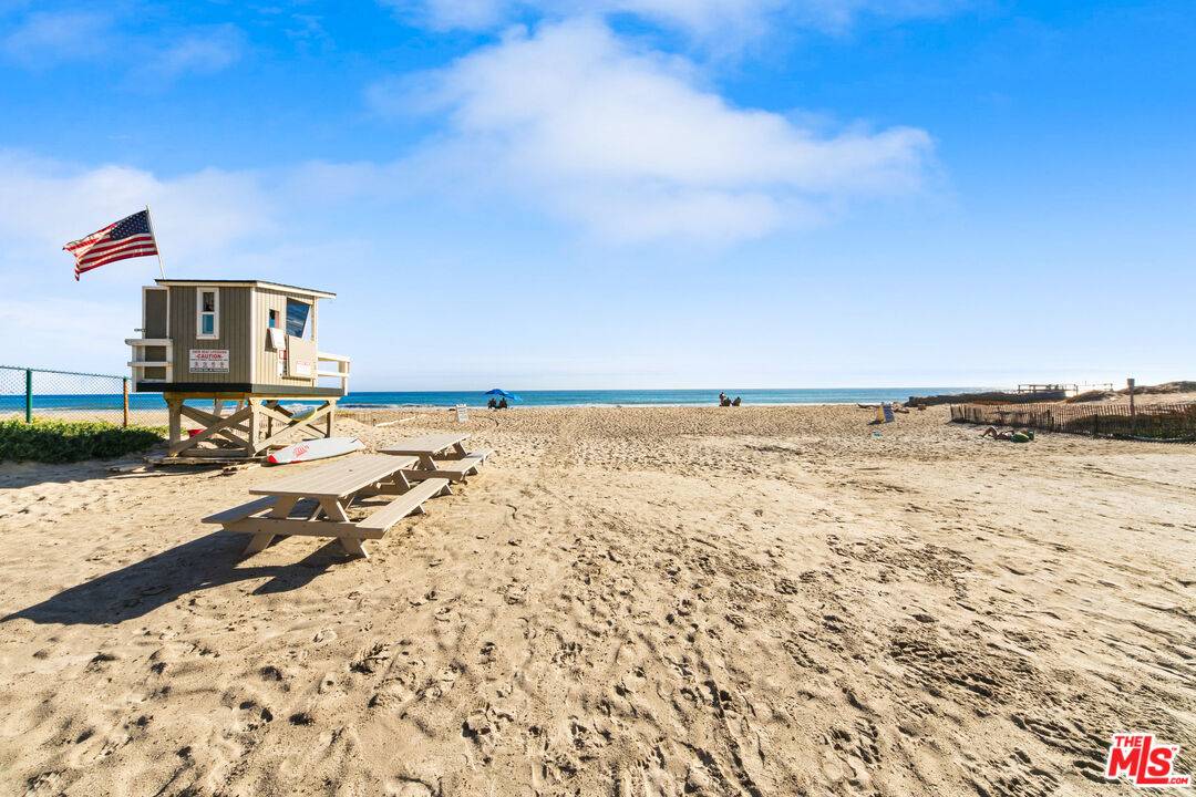 Malibu, CA 90265,6241 Frondosa Dr