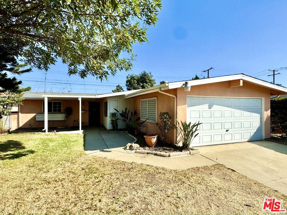 Whittier, CA 90606,8342 Vicki Dr