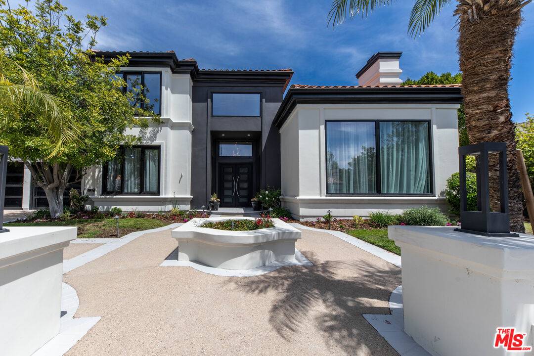 Calabasas, CA 91302,5474 Amber Cir