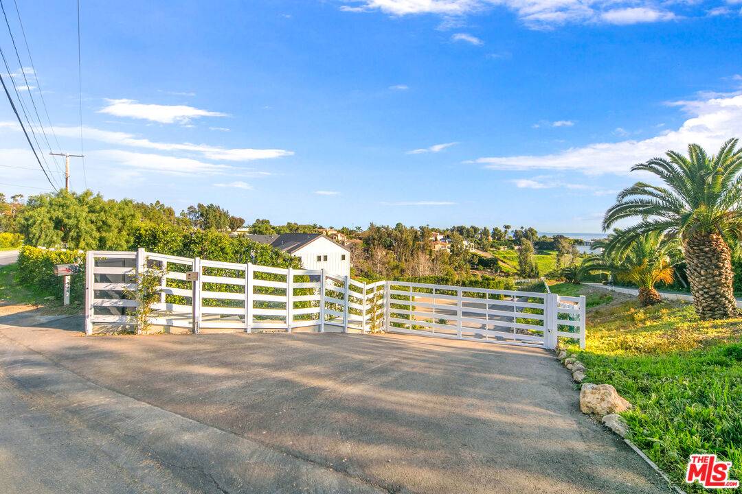 Malibu, CA 90265,5944 Cavalleri Rd