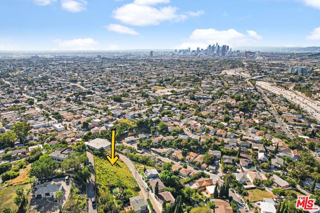 Los Angeles, CA 90063,1243 DODDS Cir