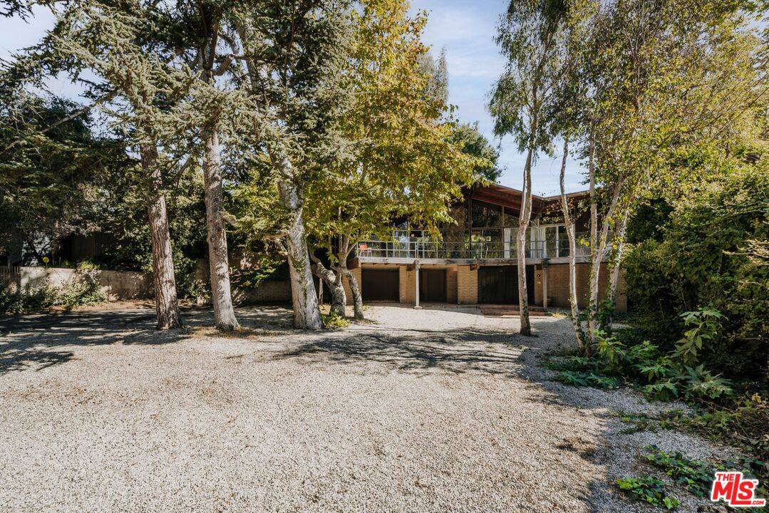 Santa Monica, CA 90402,630 Hightree Rd