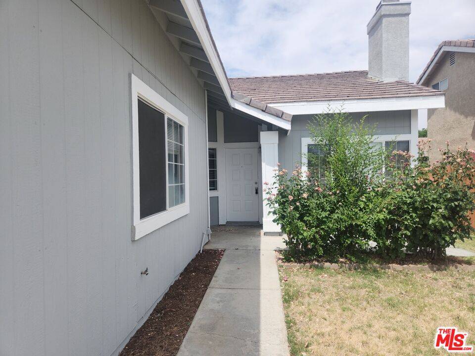 Lancaster, CA 93535,43739 27th St