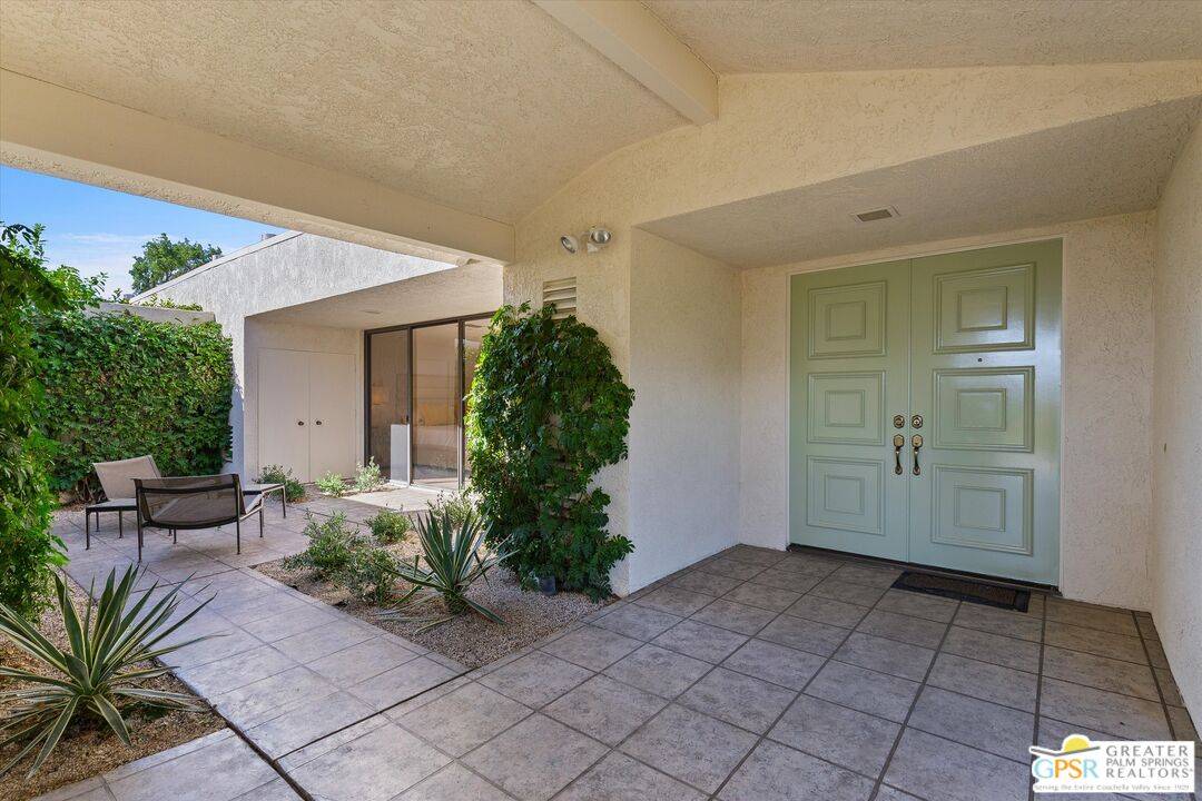 Rancho Mirage, CA 92270,6 Trojan Ct