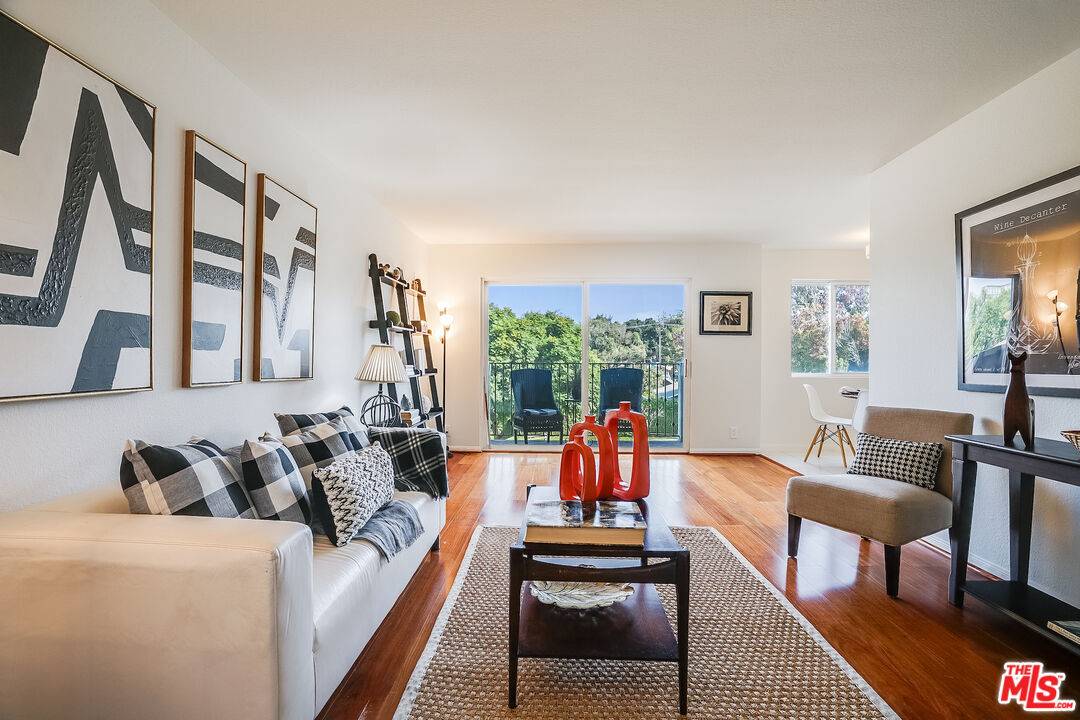 Santa Monica, CA 90404,2308 Schader Dr #203