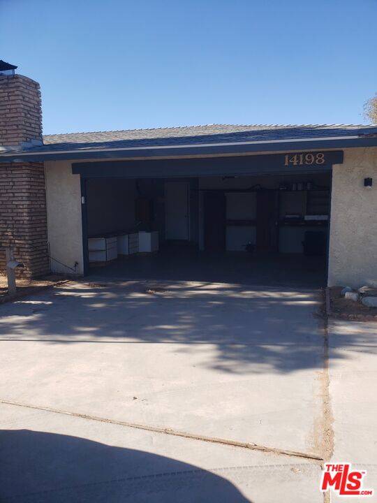 Apple Valley, CA 92307,14198 Kiowa Rd