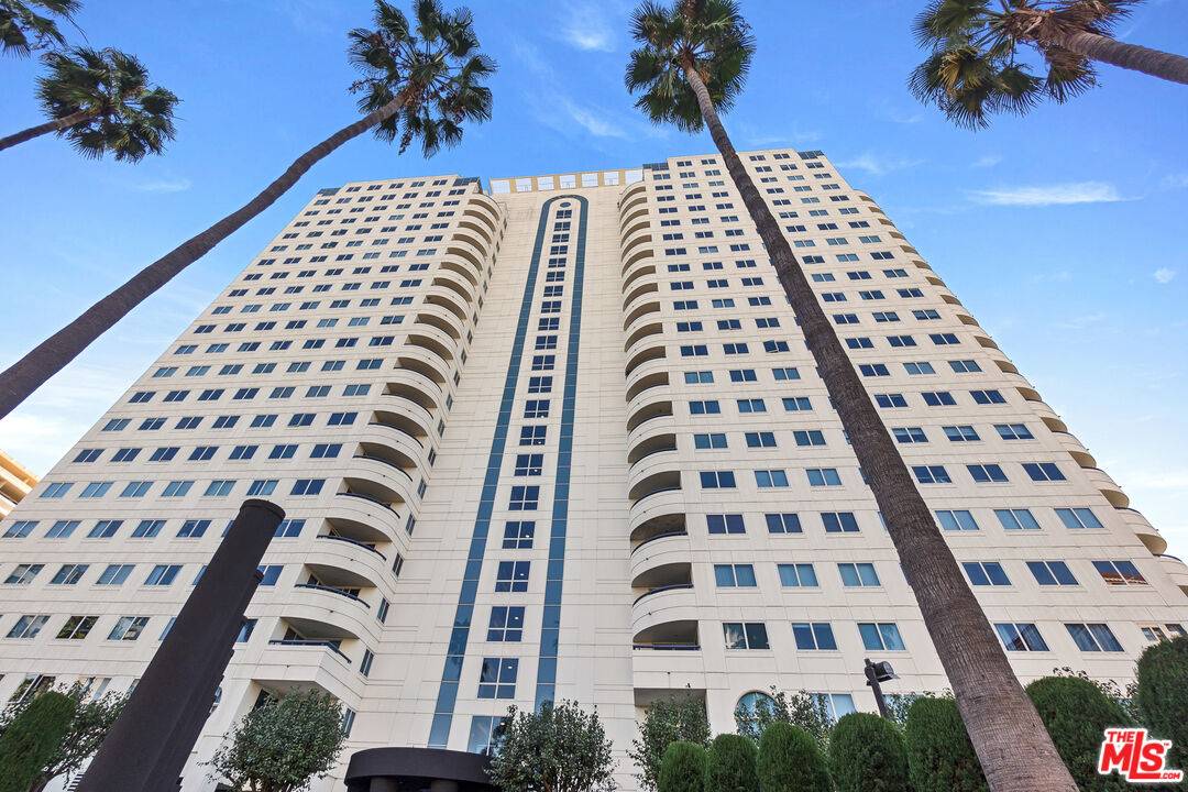 Long Beach, CA 90802,525 E Seaside Way #1401