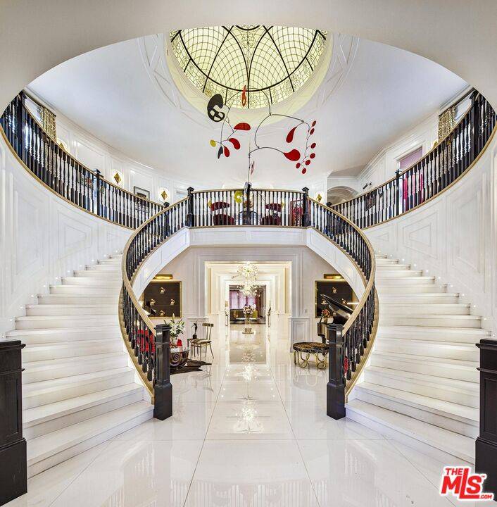 Encino, CA 91436,4425 Haskell Ave