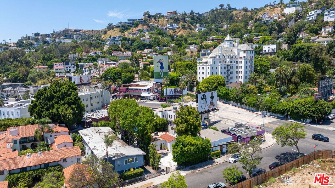 West Hollywood, CA 90046,1477 Havenhurst Dr