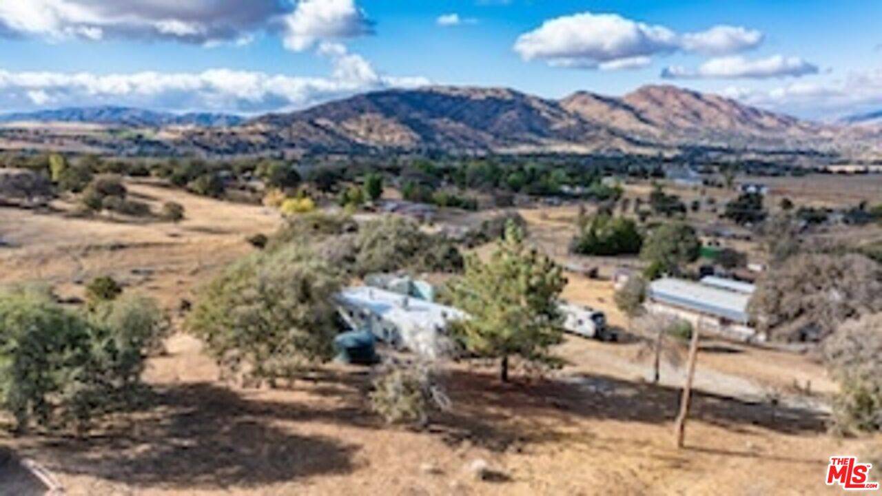 Tehachapi, CA 93561,19645 Water Canyon Rd