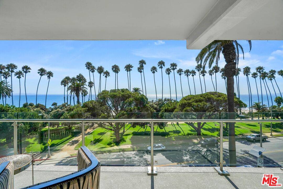 Santa Monica, CA 90402,535 Ocean Ave #5A