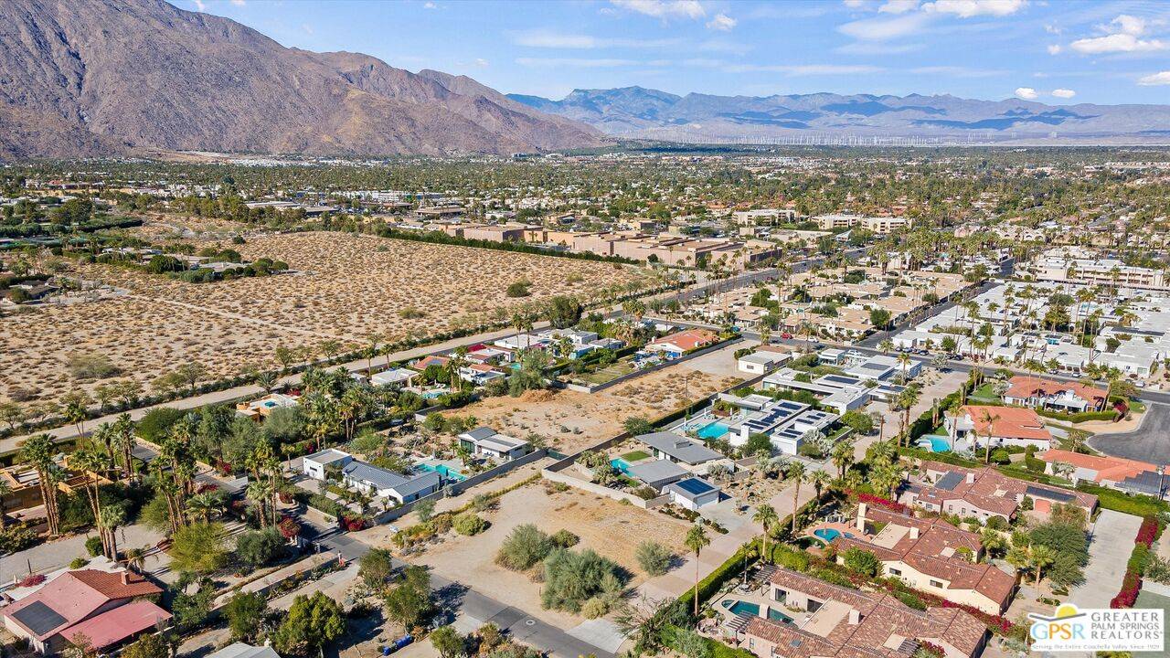 Palm Springs, CA 92264,1981 Rancho Vista Trl