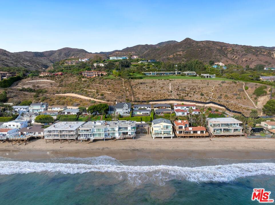 Malibu, CA 90265,25121 Malibu Rd