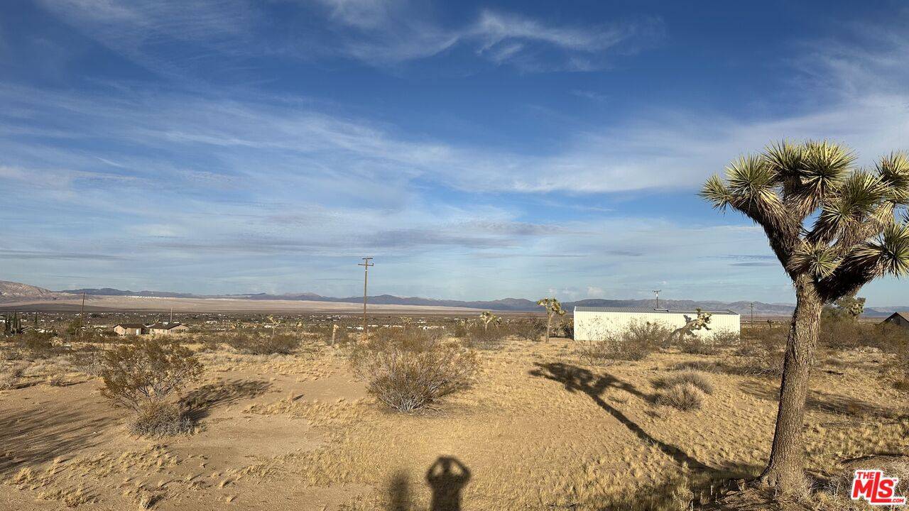 Landers, CA 92285,0 N Inez Ave