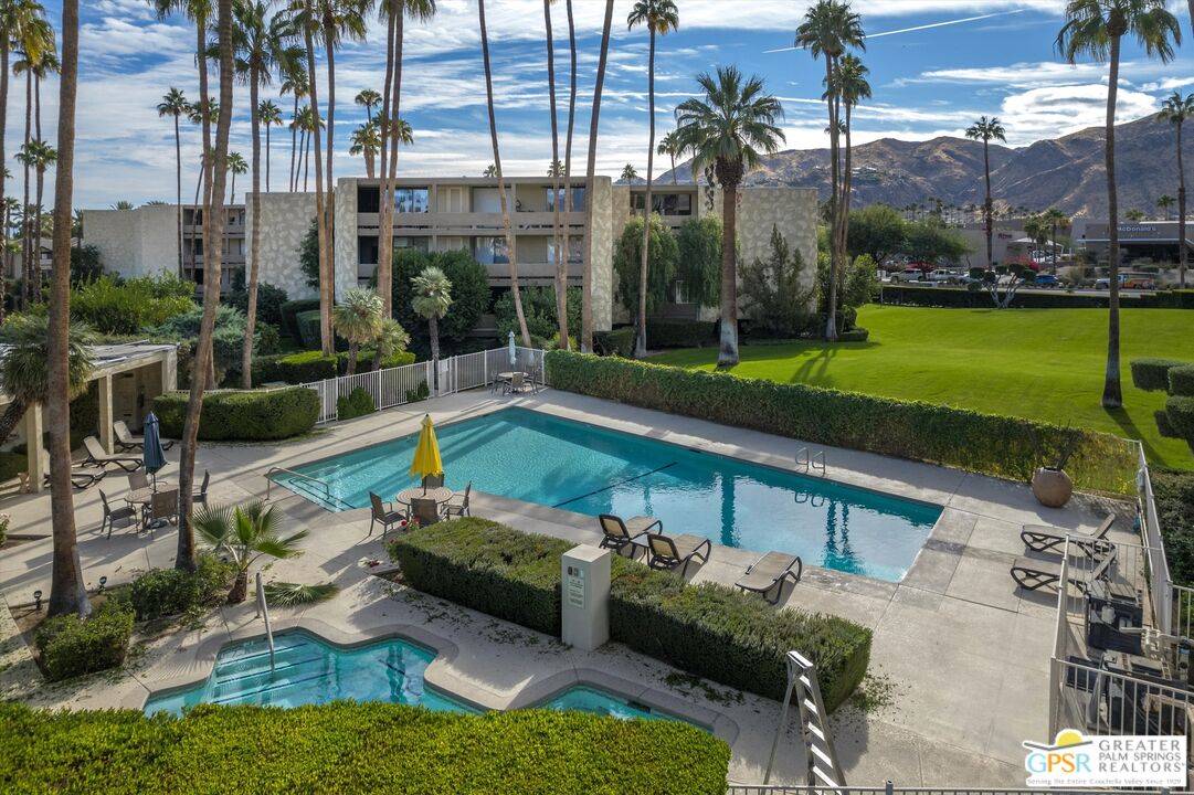 Palm Springs, CA 92264,2454 E Palm Canyon Dr #3D