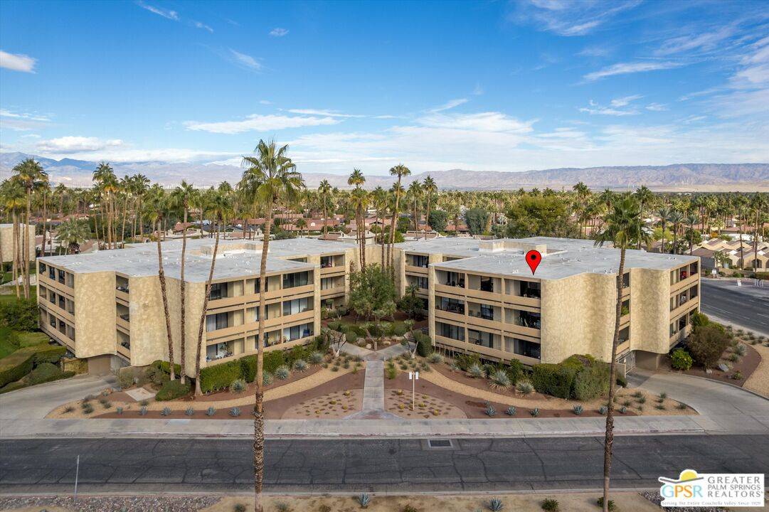 Palm Springs, CA 92264,2454 E Palm Canyon Dr #3D