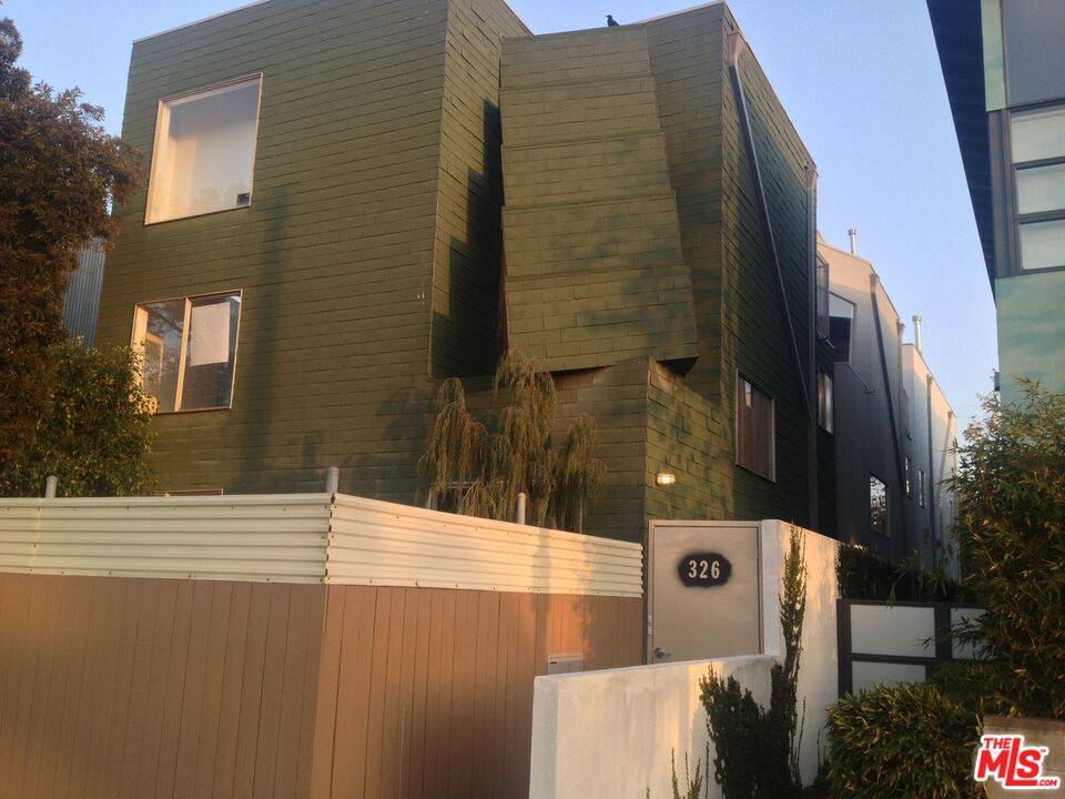 Venice, CA 90291,326 Indiana Ave #3