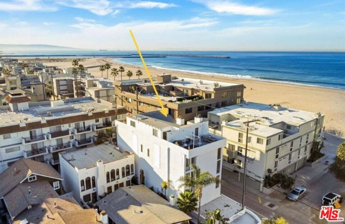 Marina Del Rey, CA 90291,14 Mast St #2