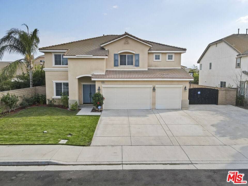 Eastvale, CA 92880,13741 River Downs St