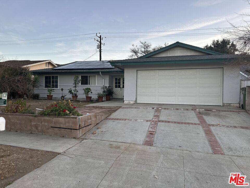 Simi Valley, CA 93063,5428 Katherine St