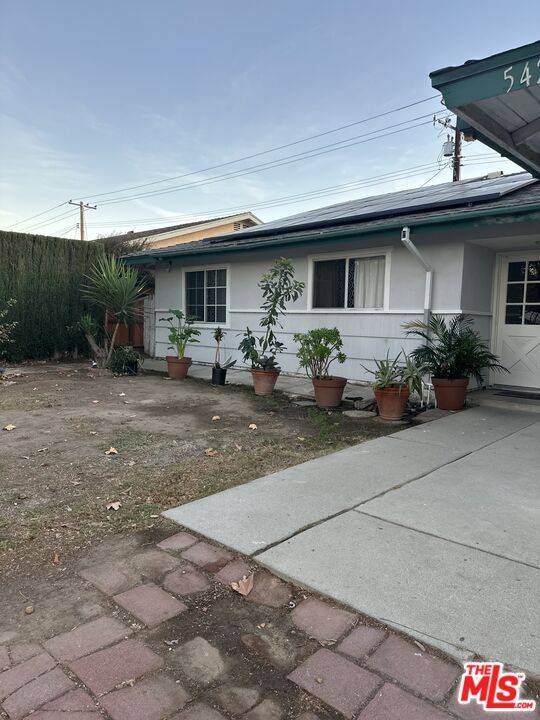 Simi Valley, CA 93063,5428 Katherine St