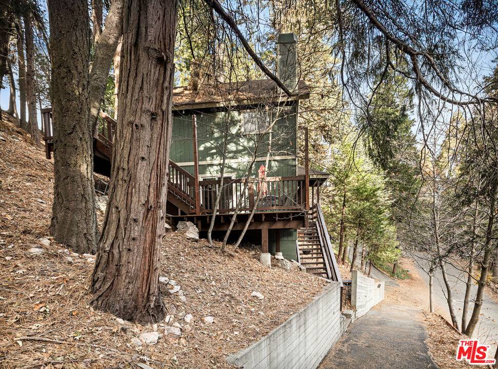 Lake Arrowhead, CA 92352,27981 Rainbow Dr