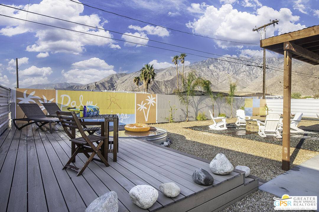 Palm Springs, CA 92262,375 W Sunview Ave