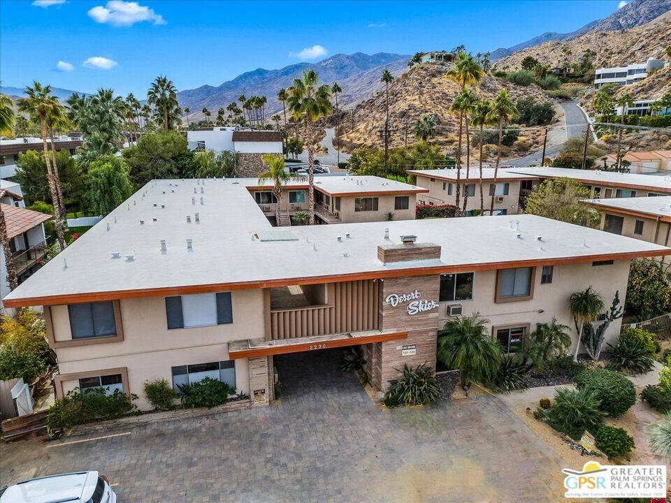 Palm Springs, CA 92264,2290 S Palm Canyon Dr #117