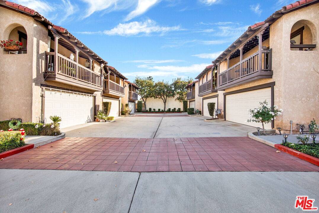 Glendora, CA 91740,1208 Glenview Ln