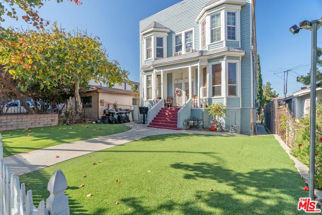Los Angeles, CA 90026,333 N Union Ave