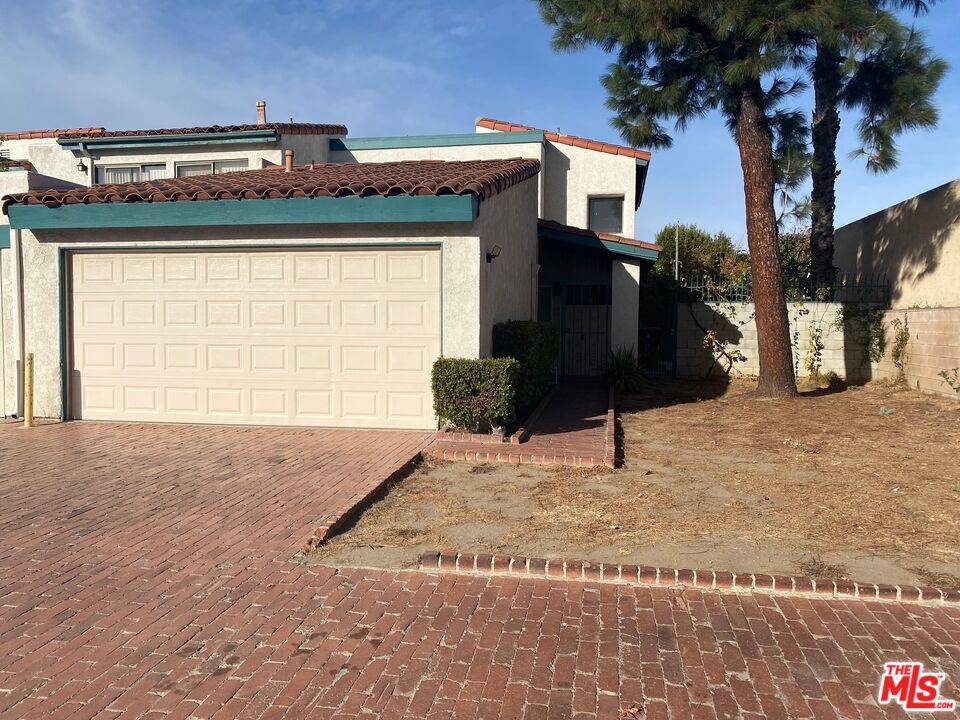 Panorama City, CA 91402,9024 Willis Ave #8