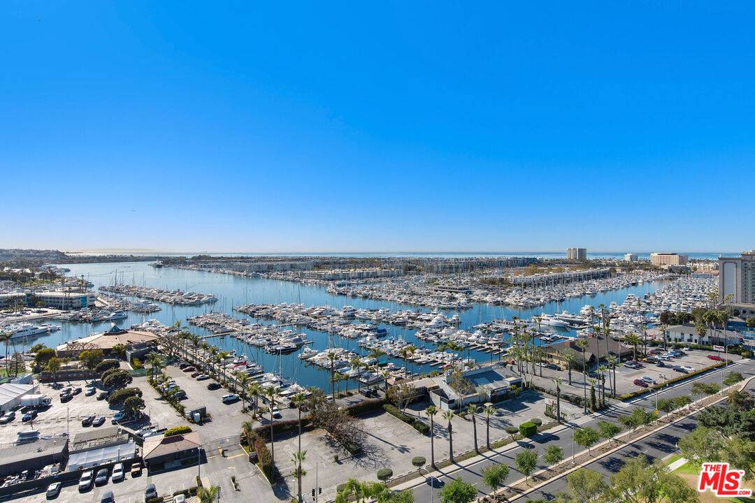 Marina Del Rey, CA 90292,13700 Marina Pointe Dr #1703