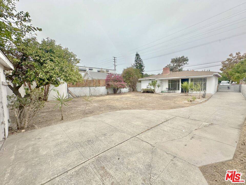 North Hollywood, CA 91606,11238 Oxnard St