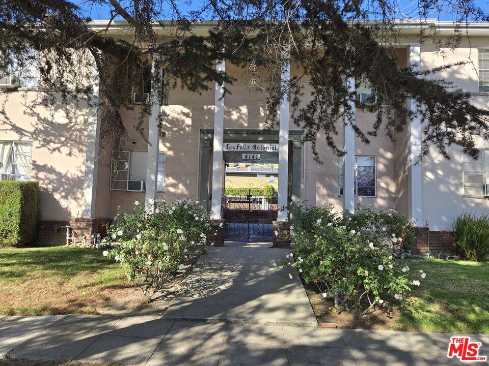 Los Angeles, CA 90027,4141 Los Feliz Blvd