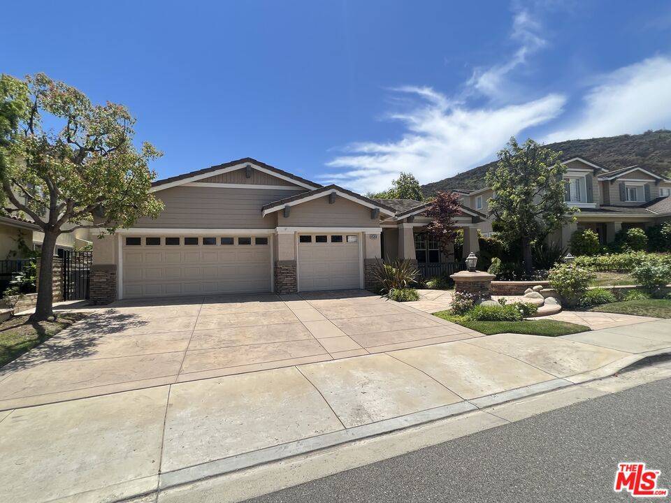 Newbury Park, CA 91320,4566 Via Del Rancho