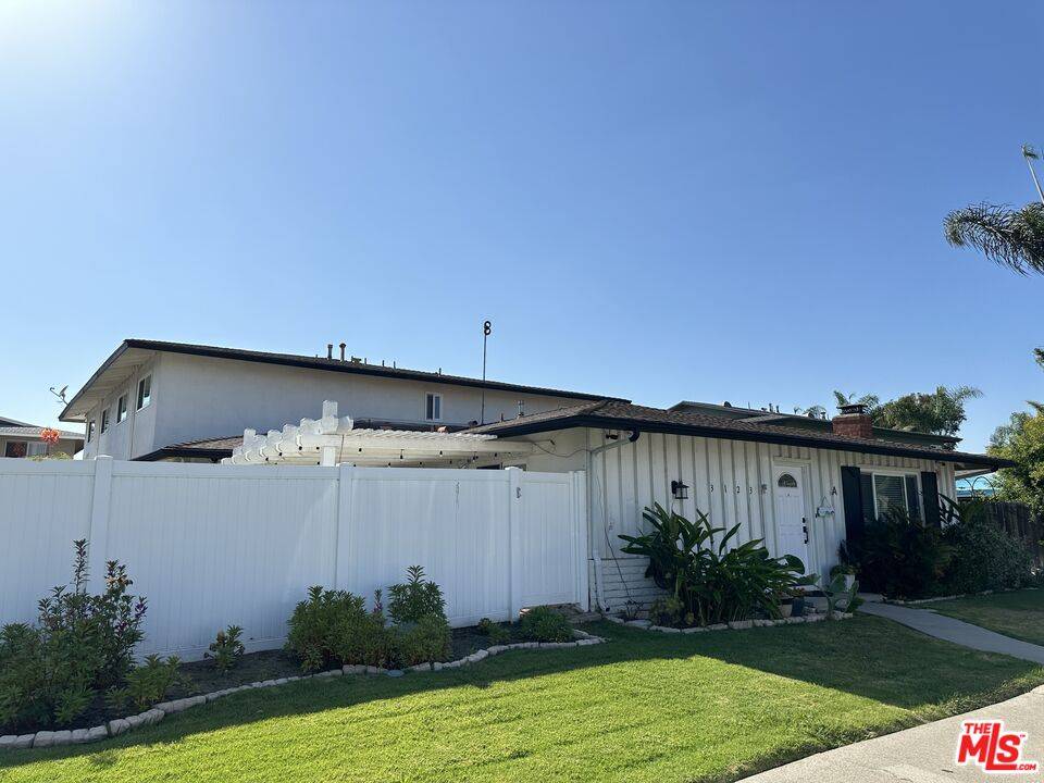 Costa Mesa, CA 92626,3123 Cinnamon Ave