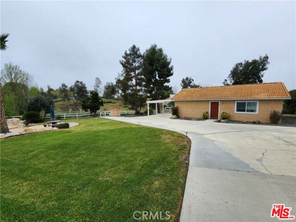 Temecula, CA 92592,37200 Glenoaks Rd #2