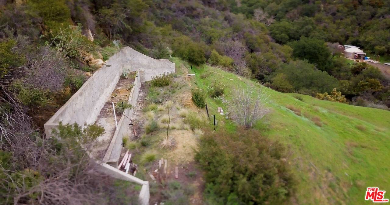 Topanga, CA 90290,22755 Chamera Ln